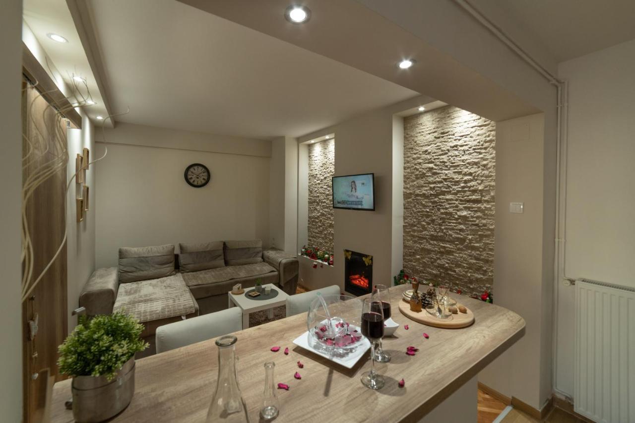 Gold Apartman Vrsac Ngoại thất bức ảnh