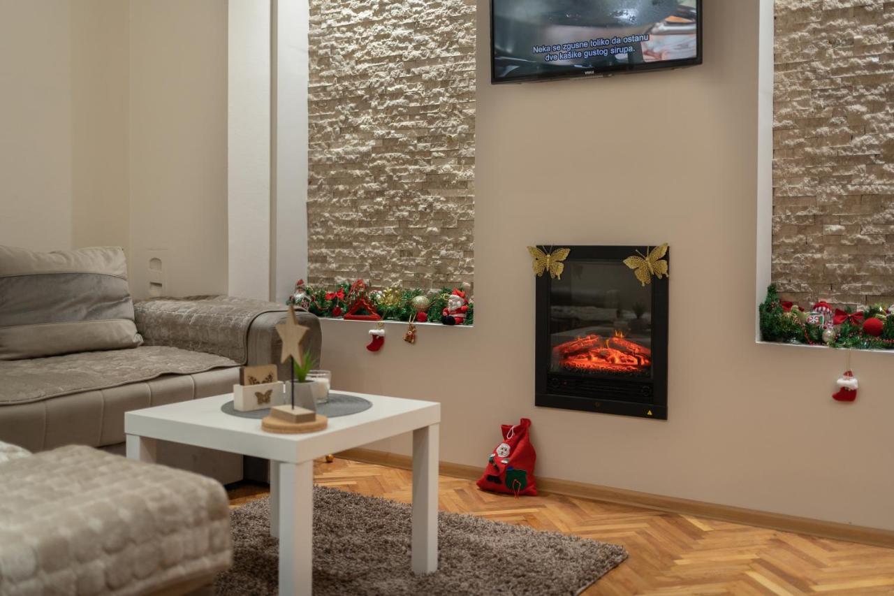 Gold Apartman Vrsac Ngoại thất bức ảnh
