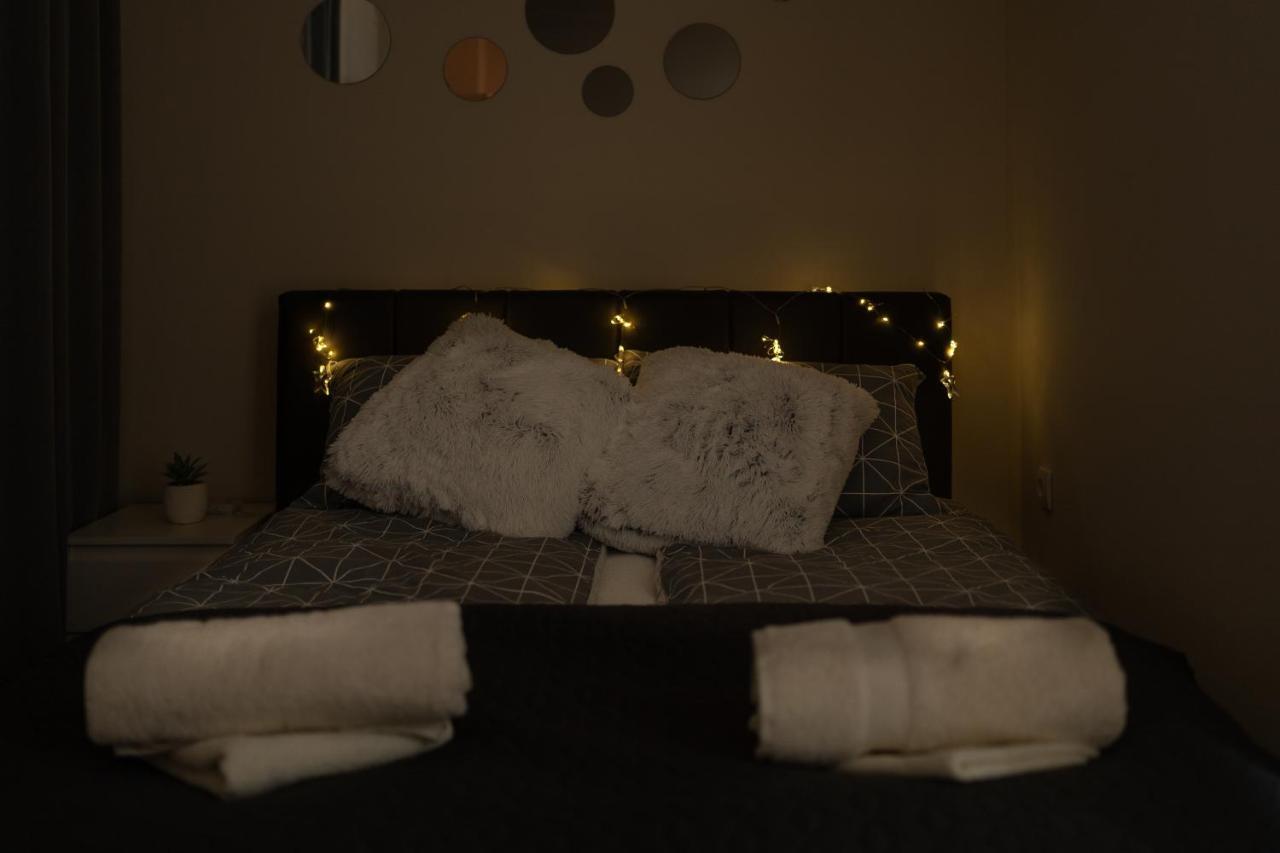 Gold Apartman Vrsac Ngoại thất bức ảnh